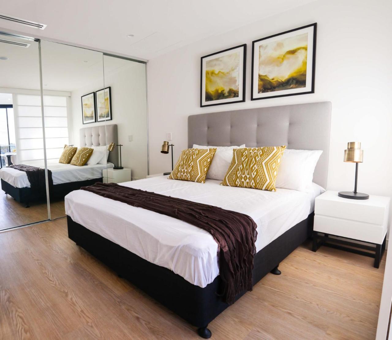 Modern Designers Pad By Serain Residences Brisbane Buitenkant foto